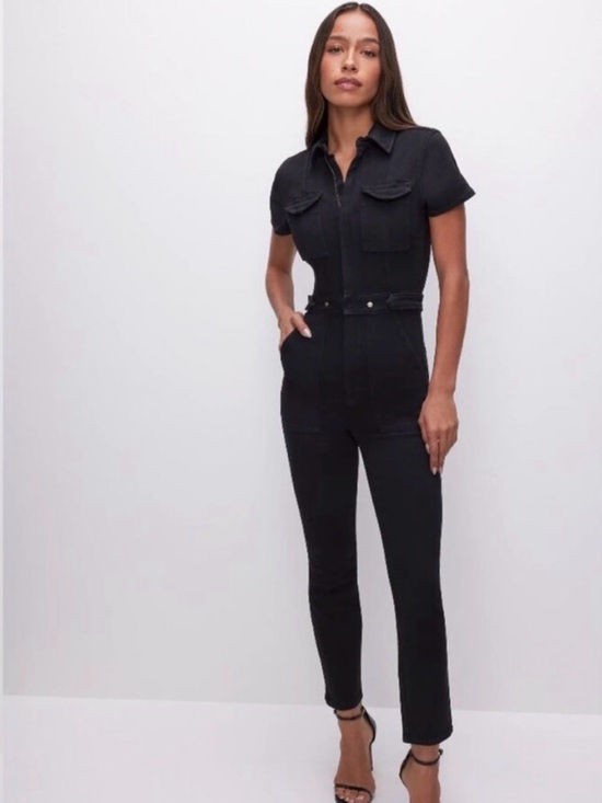 Good American Pants - Good American “Fit for Success” Black Short-Sleeve Jumpsuit